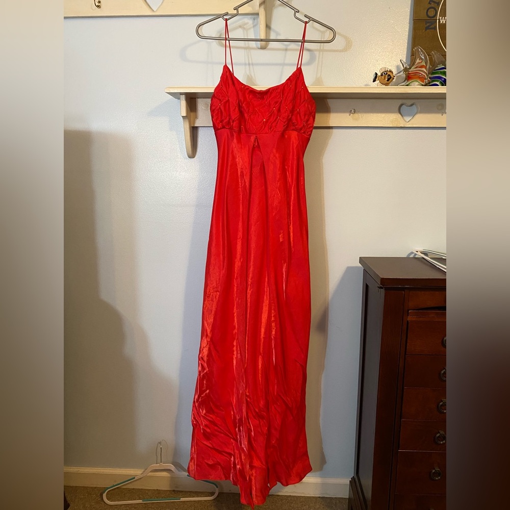 Red formal/prom dress